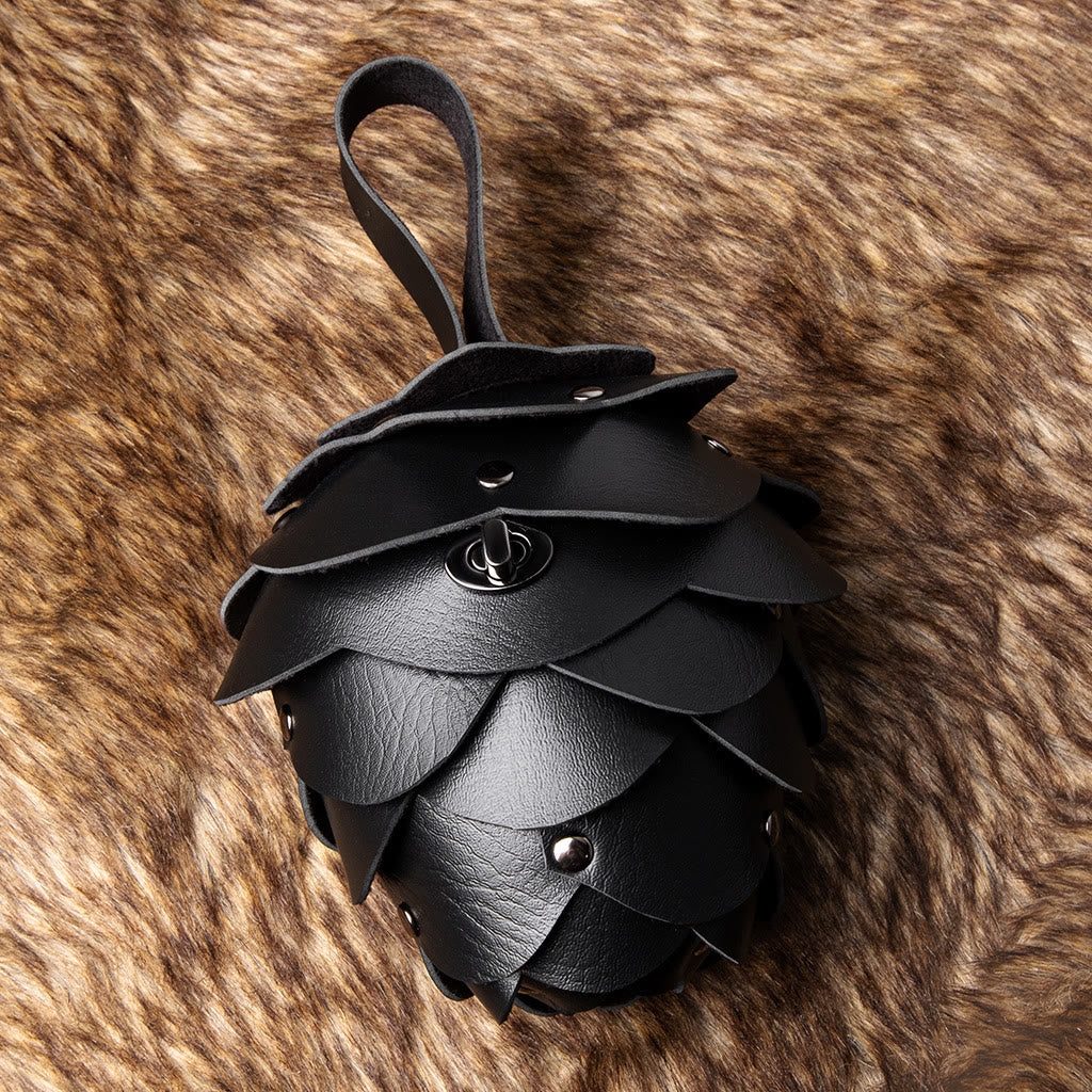 Women's Retro Pinecone-Shaped Personalized Purse Belt Bag